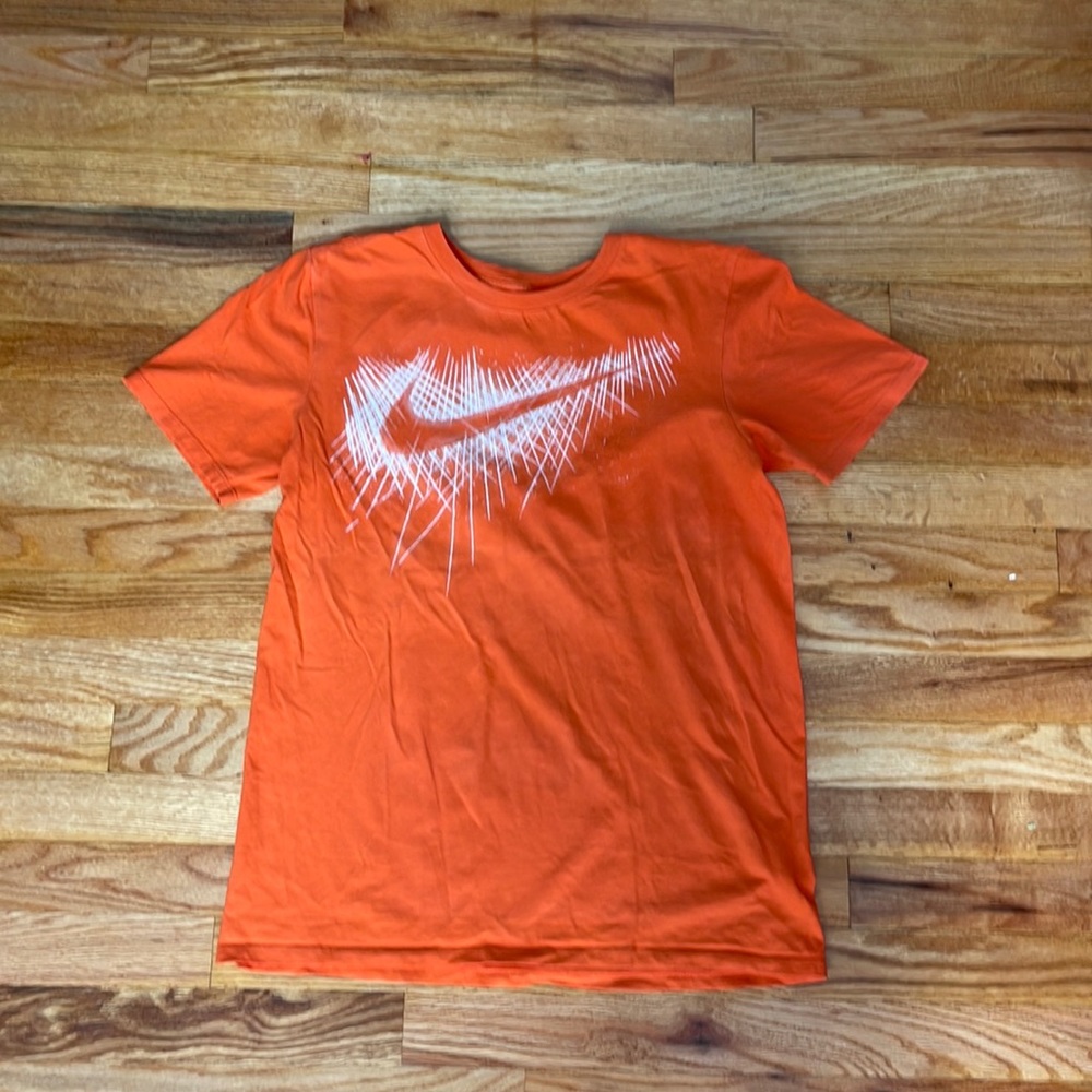 Orange Nike T-shirt